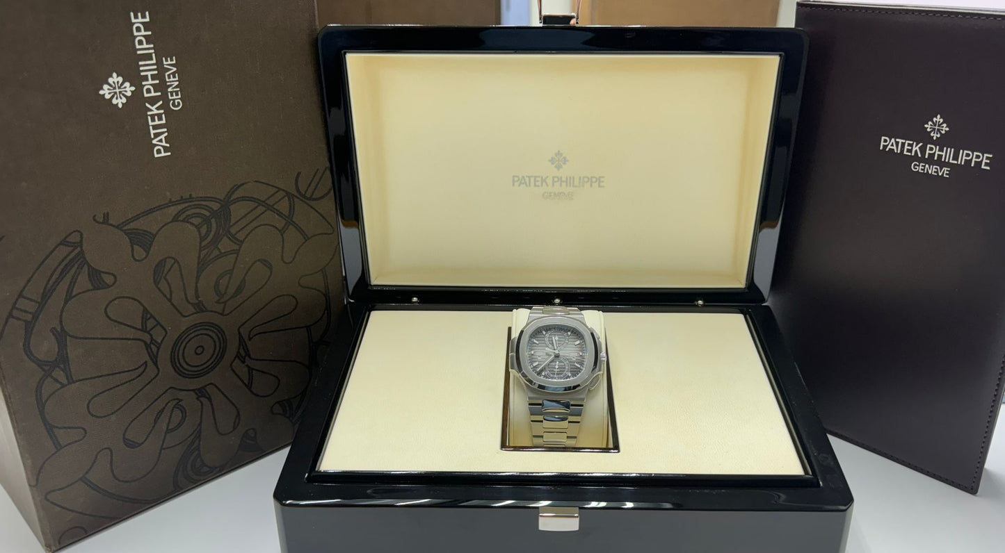 Patek Philippe Nautilus 5990/1A Complete Set $107,999