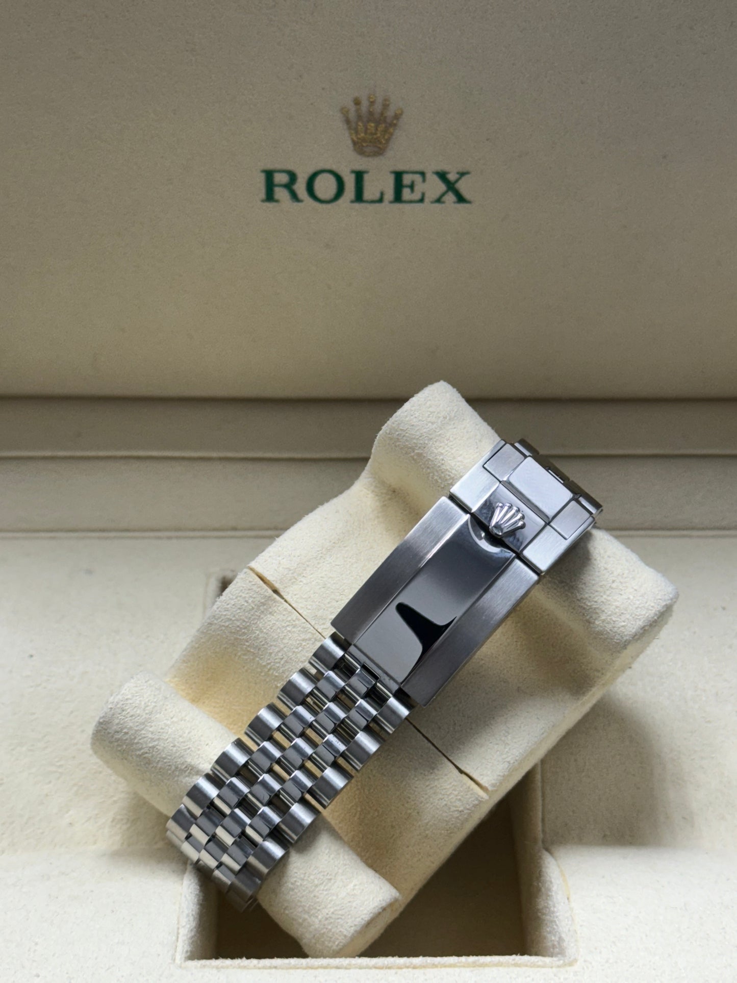 126710BLRO 40mm GMT Jubilee ‘Pepsi’ Brand New 2025 Complete Set $23,999