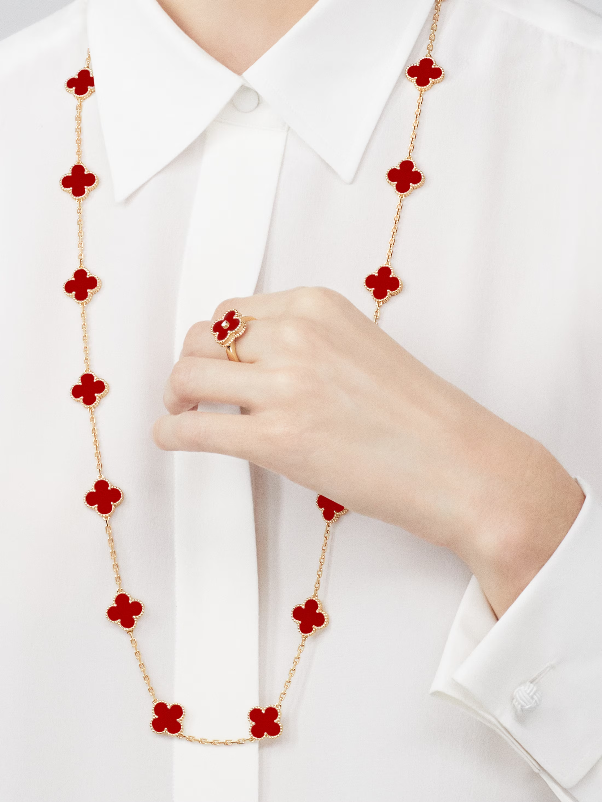 Van Cleef & Arpels Vintage Alhambra Long Necklace - 18k Yellow Gold - Carnelian - 20 Motifs - VCARD39800