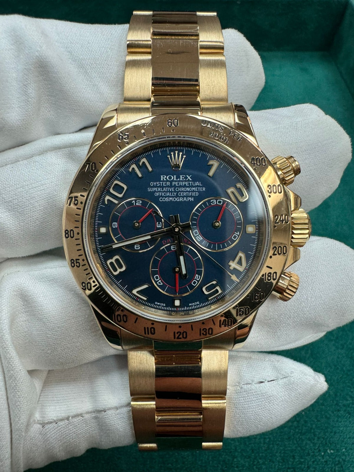 Rolex Daytona Chronograph - 40 MM - Yellow Gold - Blue Arabic Dial - 116528bla