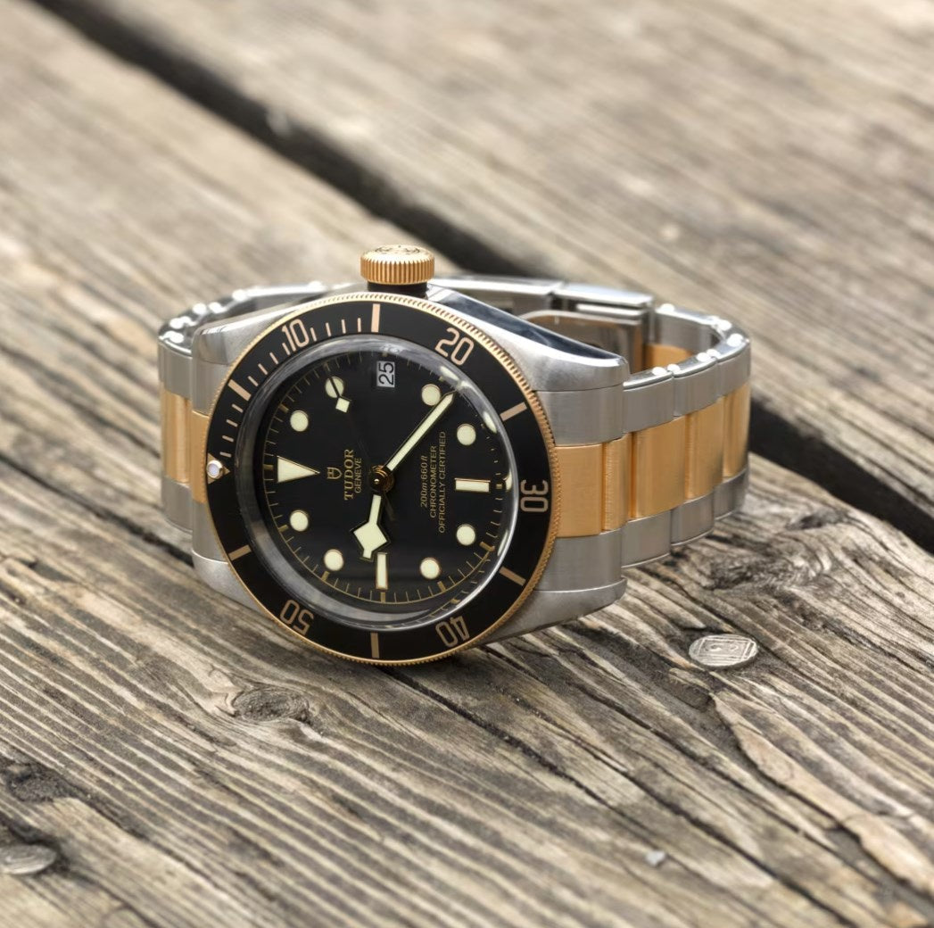 Tudor Black Bay S&G - 41 MM - Steel and Yellow Gold - Black Dial - M79733N-0008