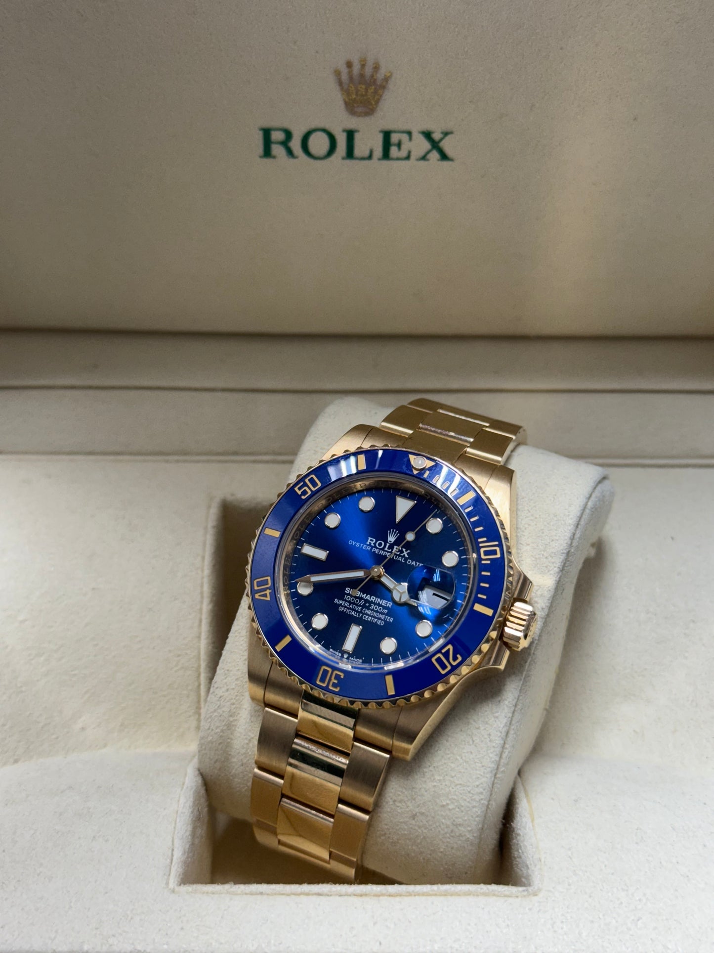 126618LB Submariner Yellow Gold 41mm Like New Complete Set $38,999