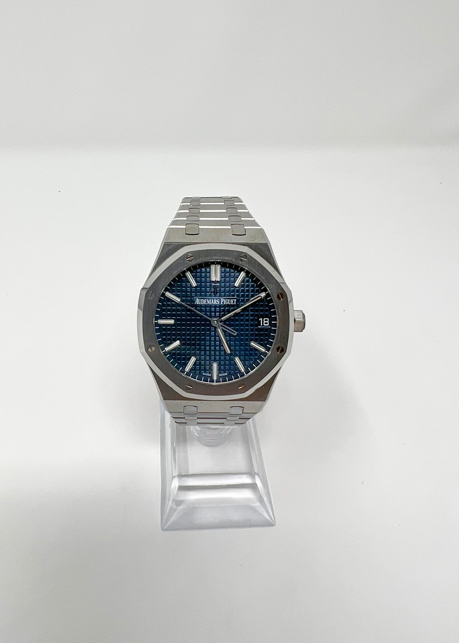 Audemars Piguet - Royal Oak - 41 MM -  Steel - 15500ST.OO.1220ST.01