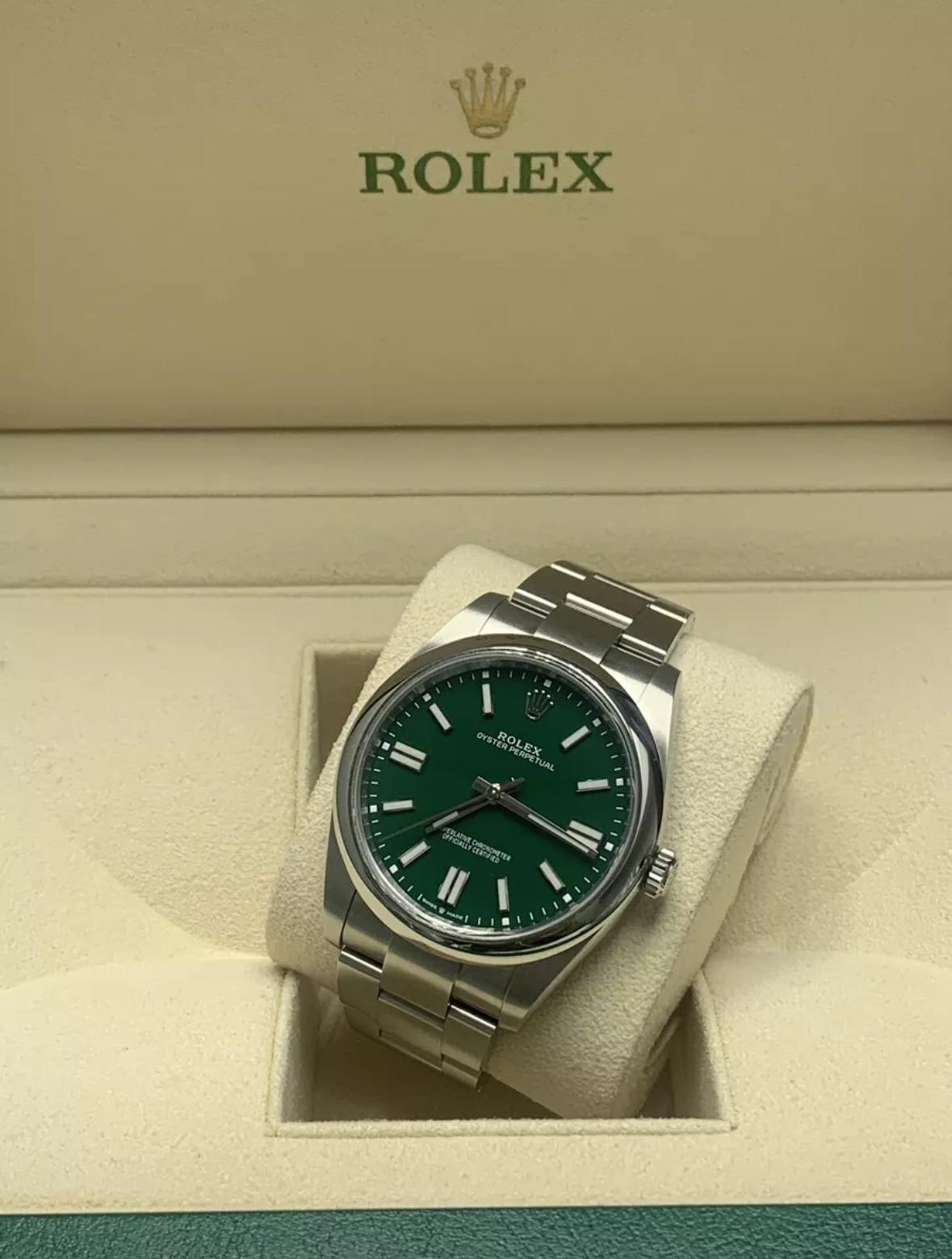 124300 41mm Oyster Perpetual ‘Money Green’ Dial Brand New 2024 Complete Set $9,999