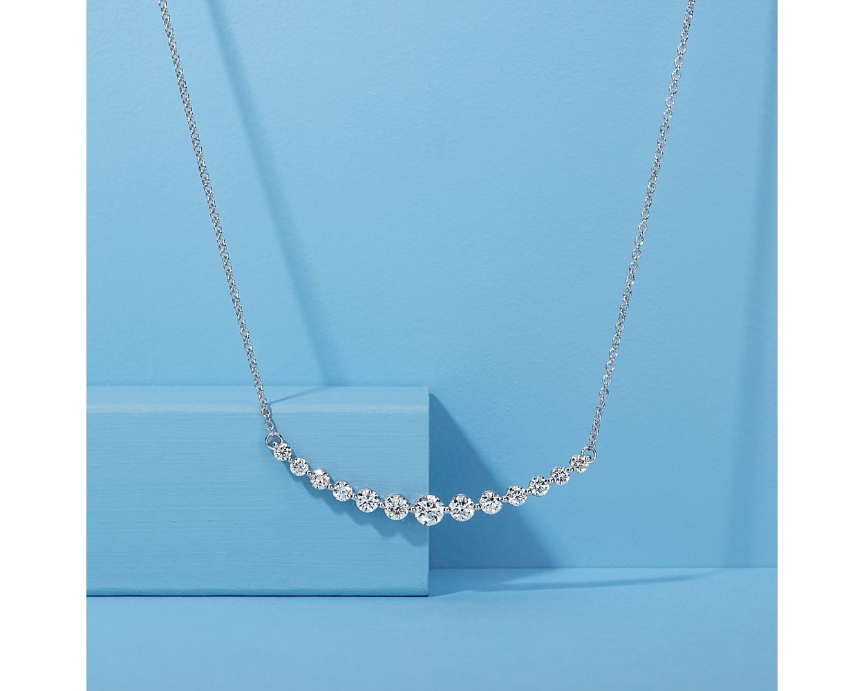 Diamond Curved Bar Necklace - 18k White Gold - 2 Ct. Tw. - N-0015WG18DCB