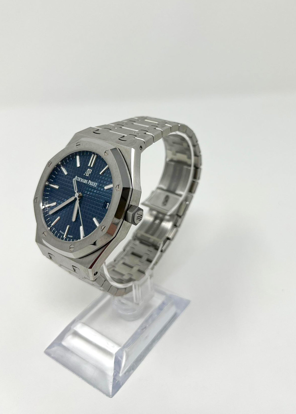 Audemars Piguet - Royal Oak - 41 MM -  Steel - 15500ST.OO.1220ST.01