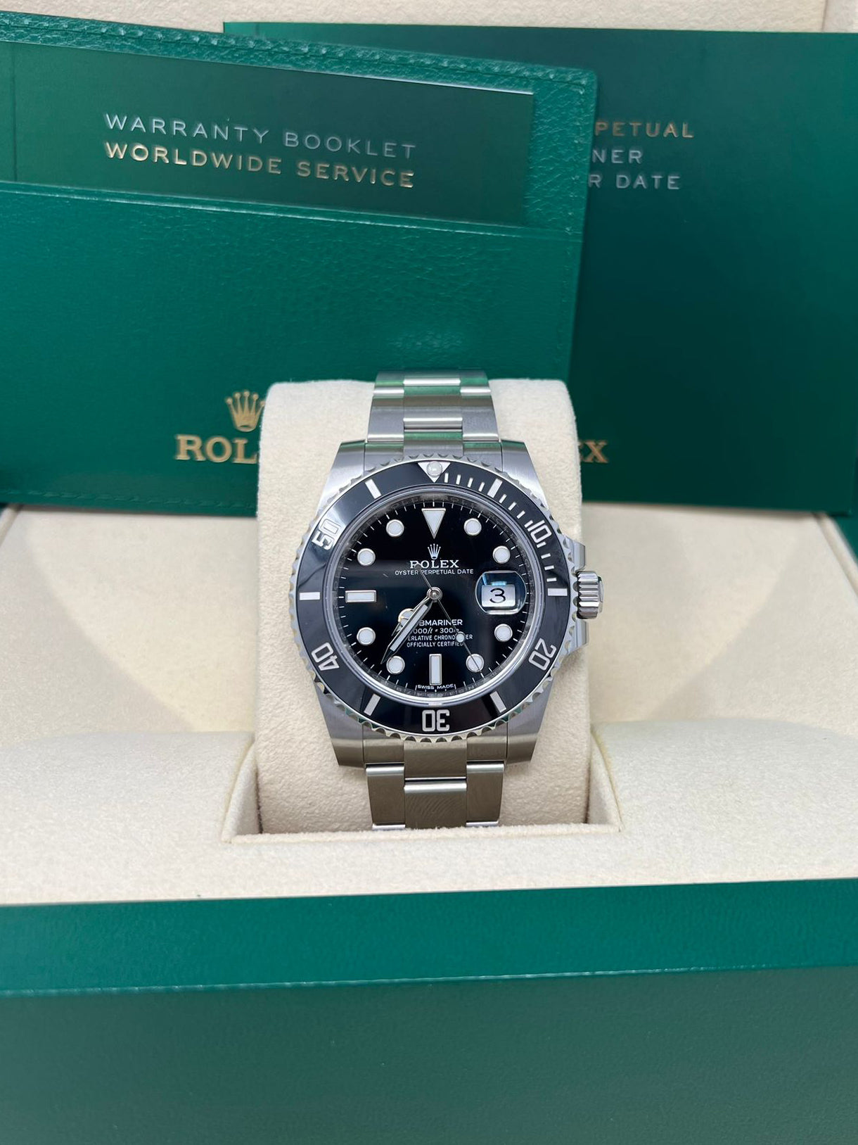 Rolex Steel Submariner Date Watch 40MM - Oyster Bracelet - Black Dial - 116610LN