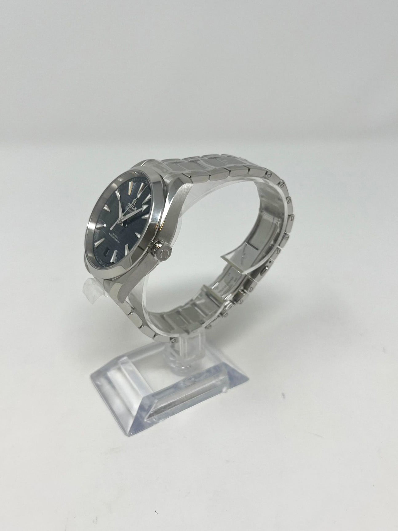 Omega Seamaster Aqua Terra Co Axial Stainless Steel 41 MM - Stainless Steel Bracelet - Blue Dial - 220.10.41.21.03.004