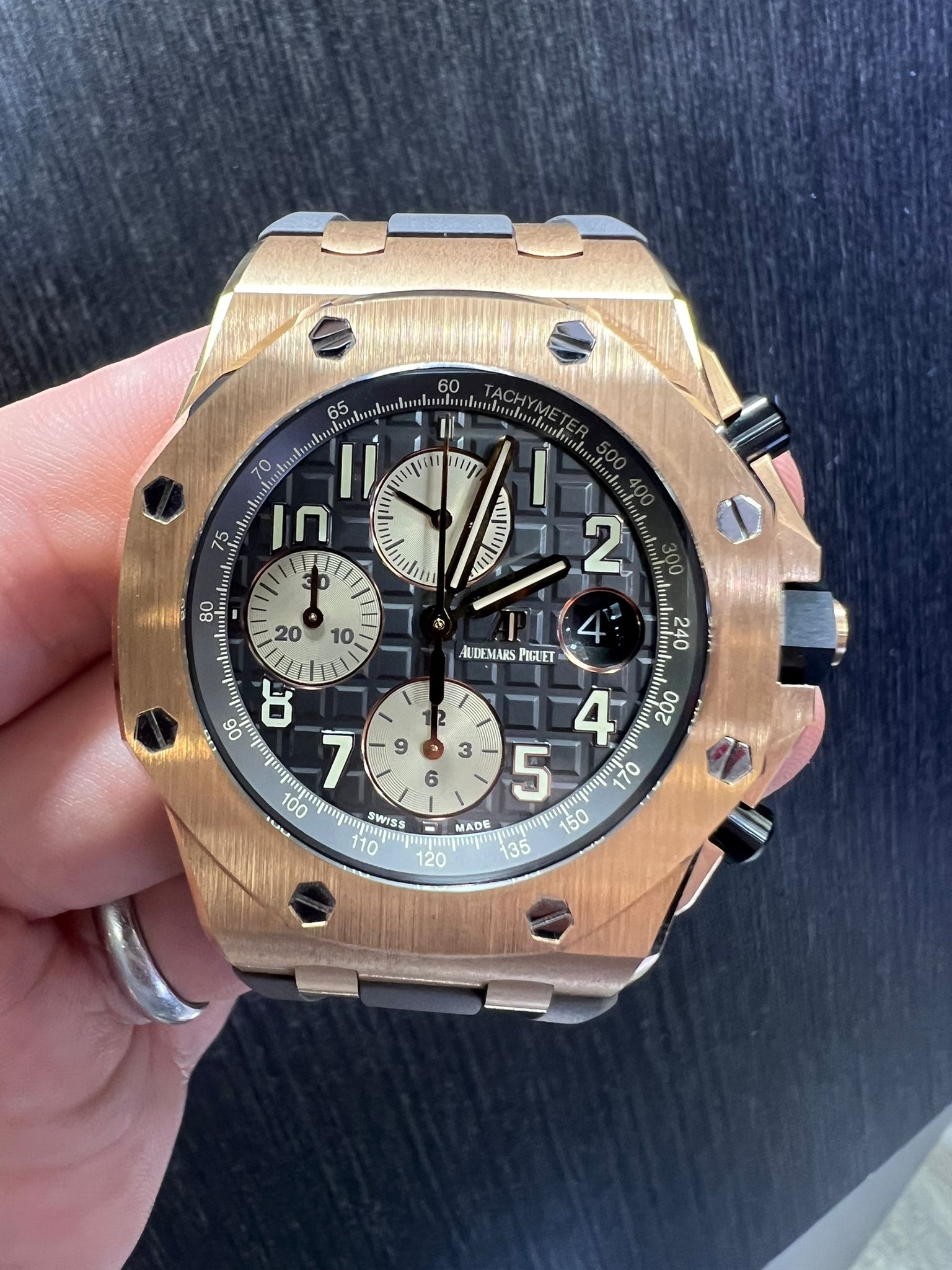 Audemars Piguet - Royal Oak - Chronograph - 42 MM - Rose Gold - 26470OR.OO.A125CR.01.A