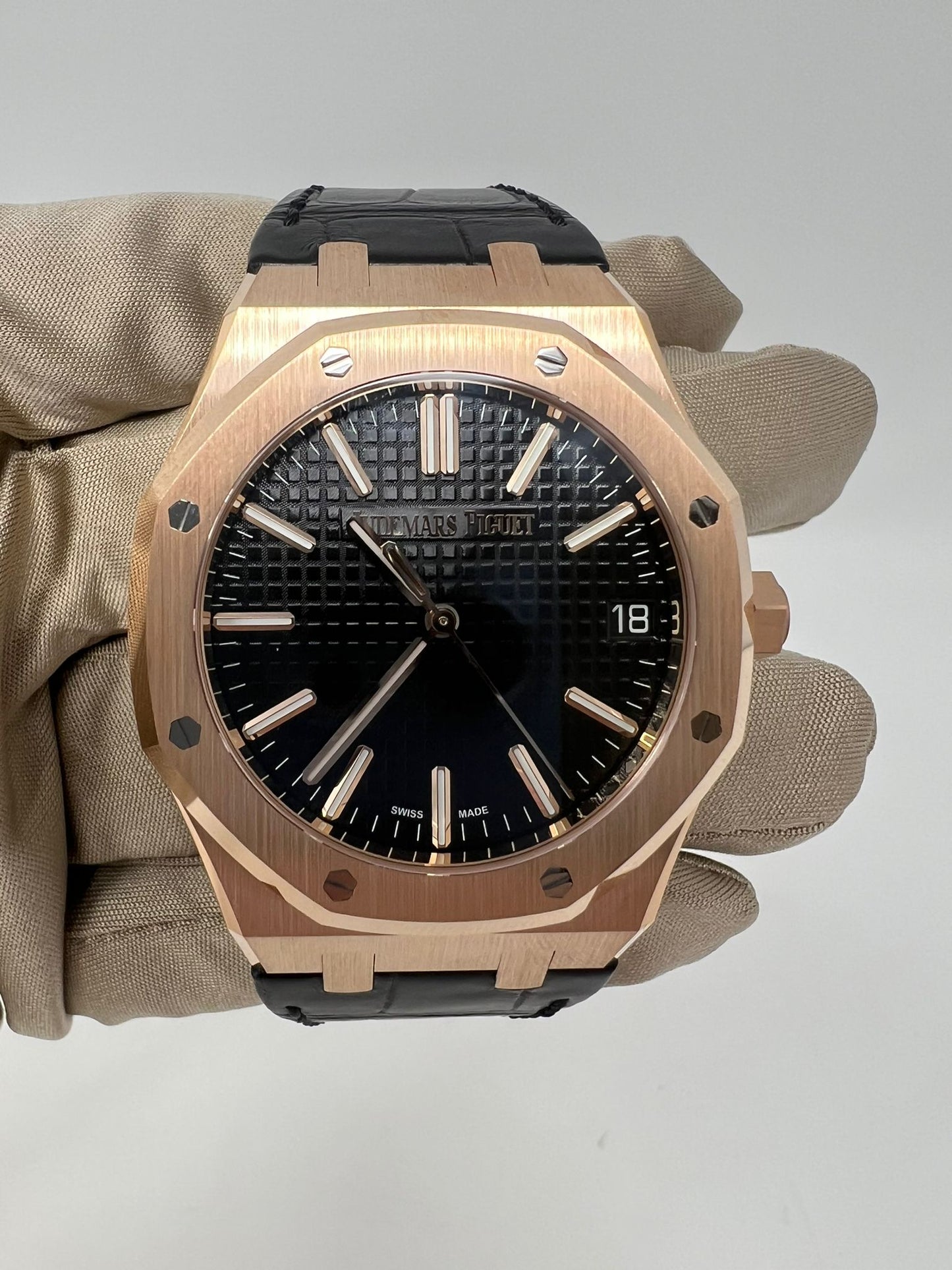 Audemars Piguet Royal Oak Pink Gold Selfwinding 41 MM - Black Leather Strap - Black Dial - 15510OR.OO.D002CR.02