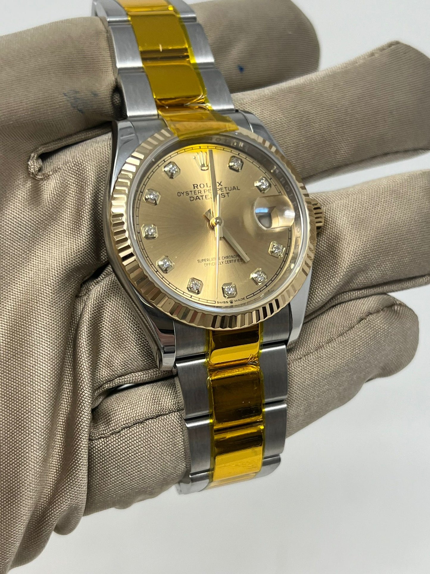 Rolex Stainless Steel And Yellow Gold Datejust - 36 MM - Oyster Bracelet - Fluted Bezel - Champagne Diamond Dial - 126233 chdo