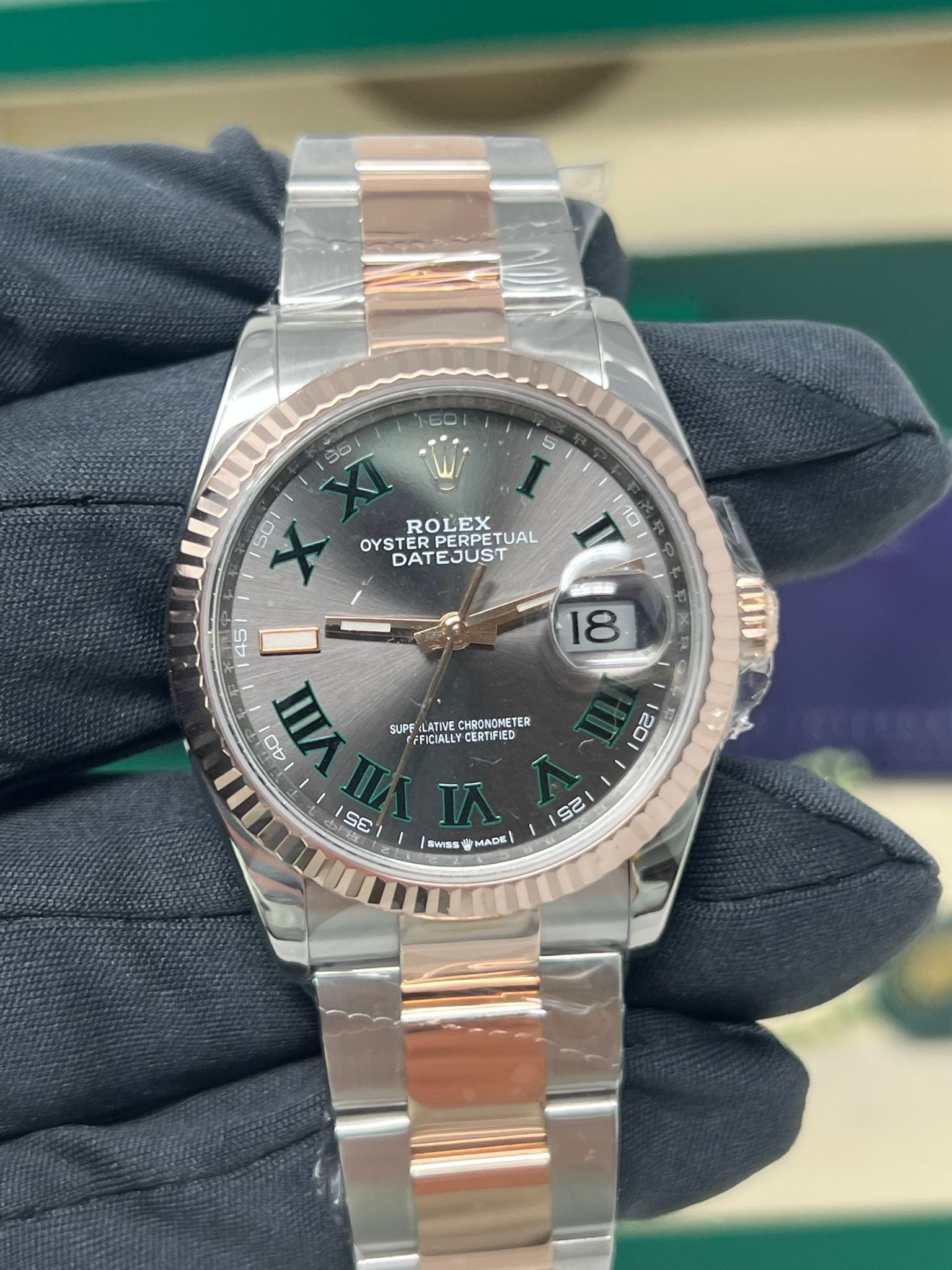 Rolex Stainless Steel And Pink Gold Datejust - 36 MM - Oyster Bracelet - Fluted Bezel - Wimbledon Dial - 126231 slgro