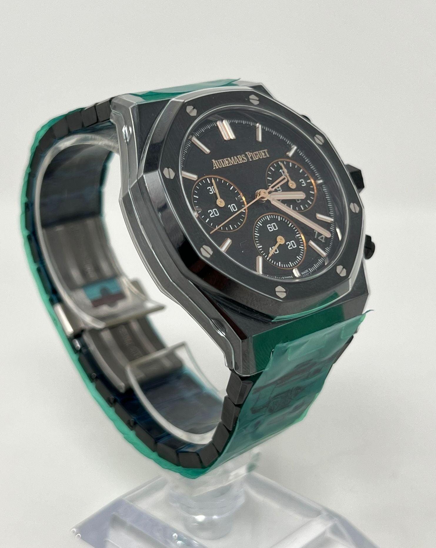 Audemars Piguet - Royal Oak - 41 MM - Black Ceramic - 26240CE.OO.1225CE.01