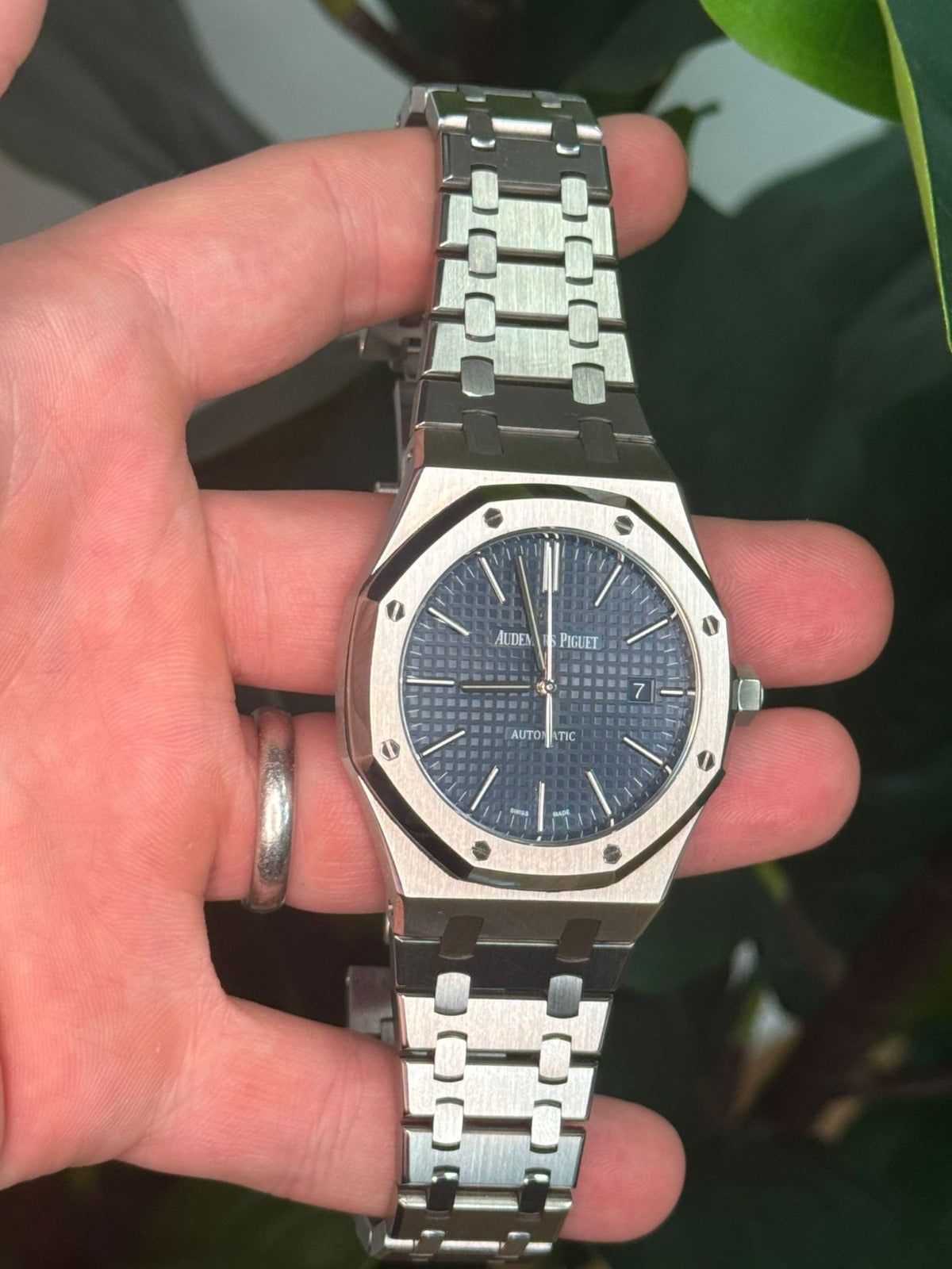 Audemars Piguet - Royal Oak - 41 MM - Steel - 15400ST.OO.1220ST.03