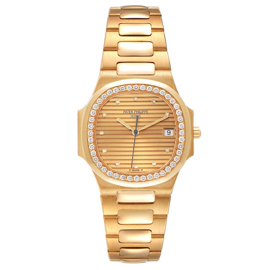 Patek Philippe Nautilus -   32 x 32 MM - Yellow Gold - 3900/3J