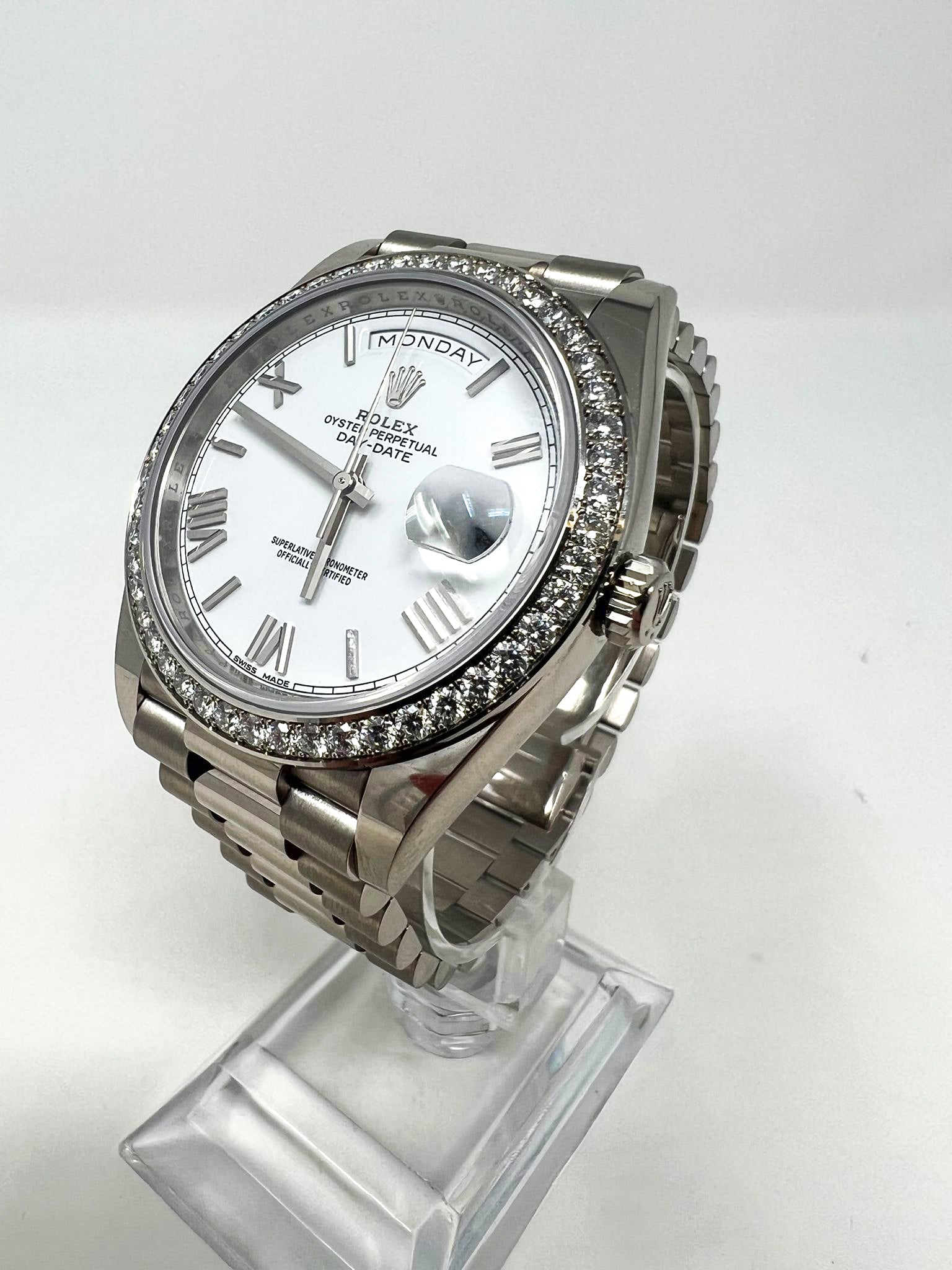 Rolex Presidential White Gold Day-Date 40MM - President Bracelet - Diamond Bezel - White Bevelled Roman Dial - 228349RBR wrp